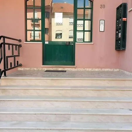 Guestready - Moorish Surfer Homestay - Consolacao Апартаменты *